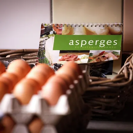 Hébergement de vacances Cozy Group House In Reusel In A Natural Environment Lage Mierde