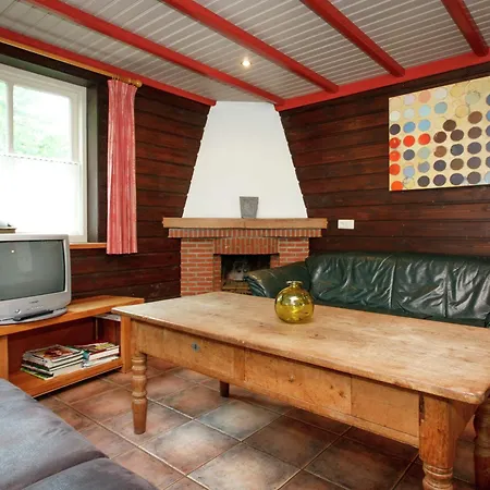 Cozy Group House In Reusel In A Natural Environment Hébergement de vacances