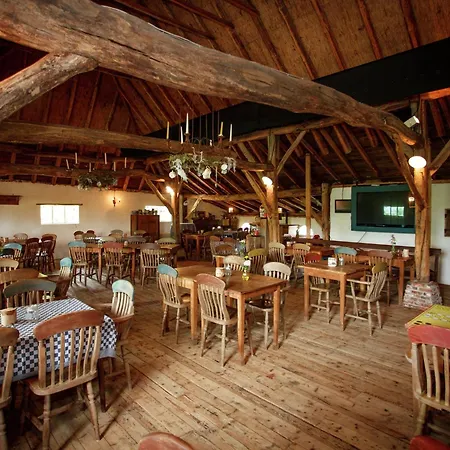 Cozy Group House In Reusel In A Natural Environment * Lage Mierde